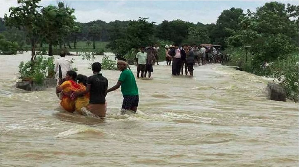 मध्य प्रदेश में बाढ़ और बारिश का कहर जारी, अब तक 252 लोगों की मौत